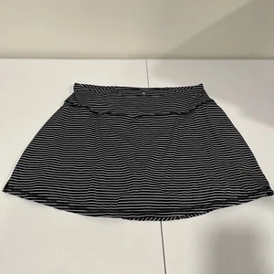 Women’s Kyodan Black & White Stripe Athletic Skort Shorts Skirt Pickleball Large - Picture 1 of 9