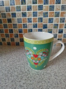 MAXWELL WILLIAMS GYPSY ROSE GREEN HEART Mug 8.5cm diam 10.5cm high - Picture 1 of 4