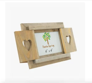 Neuer freistehender Foto-Bilderrahmen Herz Fensterläden aus Holz - 6 x 4 Zoll - UK - Bild 1 von 1
