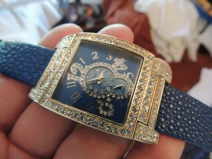 WOMANS~*GOSSIP*~Quartz~STATEMENT WATCH ~RhineStones~Gold GSP665----361 - Picture 1 of 6