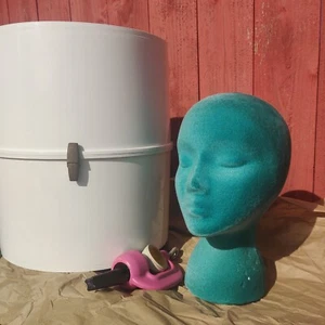 Vintage Wig Carrying Travel Case Box w/ Turquoise Flocked Styrofoam Head & Clamp - Picture 1 of 20