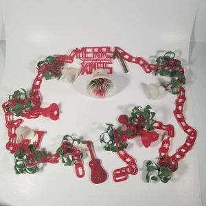 Vintage Kitsch Plastica Catena Natalizia Ghirlanda Campane Vischio Chitarra - Foto 1 di 10