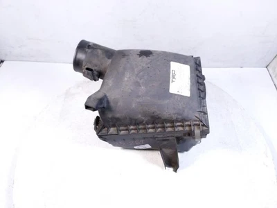 Caja de admisión de filtro de aire Toyota Tundra 2007-2021 - El artículo tiene 2 pestañas dañadas Foto 1 de 4