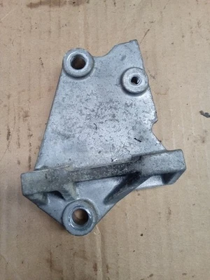 91-93 Nissan Nx2000 Sr20de Ignition Coil Bracket Mount B13 Sentra Sr20 - Image 1 of 4