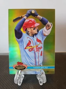 2021 Topps Stadium Club Cromo Yadier Molina Oro Rifrattore # 50/50 Cardinals - Foto 1 di 2
