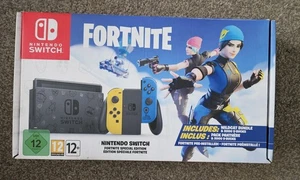 Nintendo Switch Fortnite Edition - Picture 1 of 3