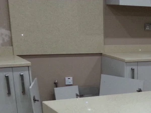 Grey Mirror - Quartz Worktops - Kitchen Worktops - Other Colours Available 30mm - Picture 1 of 3