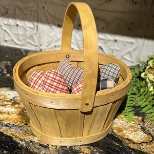 Natural Rustic Table Basket w/Handle Valentine Country Craft Hearts - Picture 1 of 9