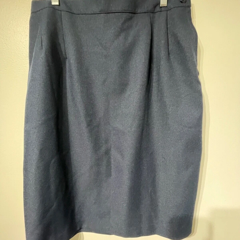 Haberdashery Brand Women's Navy Blue Skirt over the knee Hem 27" Long - Image 1 of 4