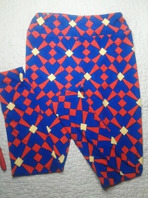 Leggings Lularoe OS corações geométricos vermelhos, amarelos e azuis - Imagem 1 de 4