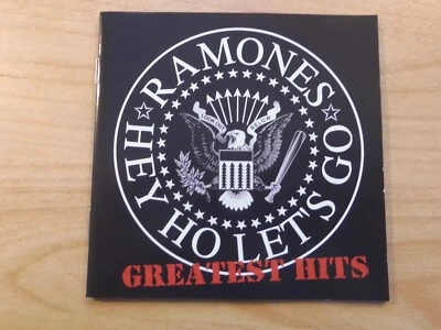 THE RAMONES CD: HEY HO LET'S GO/GREATEST HITS (EUROPE; RHINO 081227001520) - Bild 1 von 4