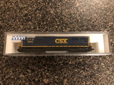 Kato 176-7602 N scale SD70M CSX #4694 - Image 1 of 4