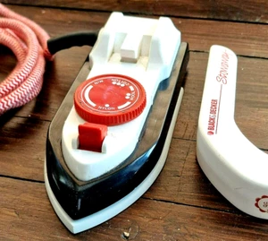 Rare Vintage Black & Decker Stowaway Travel Iron SW-100 120/240V Working  - Bild 1 von 10