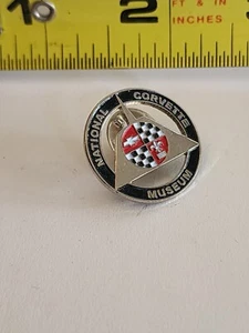 💥National Corvette Museum Cut Out Bowling Green Kentucky Anstecknadel (143)💥 - Bild 1 von 2