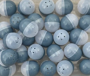 Menge 10 Kunststoff zu öffnen Kapsel Ball für Spielzeug Aufbewahrung - grau & transparent - Bild 1 von 1