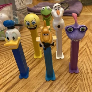 Lot Of 6 Misc Pez Dispensers Donald Olaf Kermit And More - Picture 1 of 10