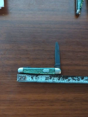 Винтажный Imperial Ikco штамп блестящий зеленый золотой зебра блестящий масштаб карманный нож - Изображение 1 из 4