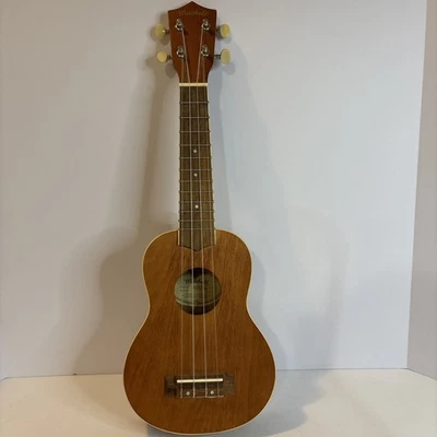 MITCHELL UKULELE MU40NT - NEW, NO BOX - BEAUTIFUL PLAY A TUNE - Image 1 of 4
