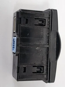 Renault Megane USB Aux Port Adapter - Picture 1 of 3
