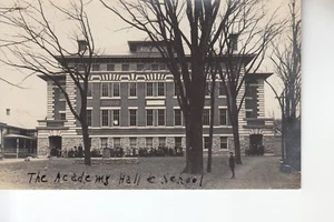 Burt Echt Foto Postkarte Academy Hall Bennington VT - Bild 1 von 1