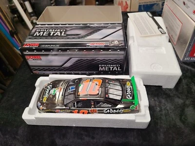 Danica Patrick 2012 1/24 Die-Cast #10 Godaddy.com Impala metal cepillado nuevo en caja/484 Foto 1 de 4