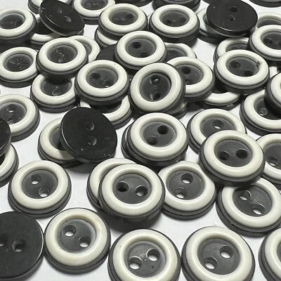 "CIRCLE-RING" Black/White Poly Shirt & Craft Button 13mm 1/2" 2hole - Image 1 of 3
