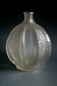 Jarrón de vidrio RENE LALIQUE MALINES - CIRCA 1924 - Imagen 1 de 4