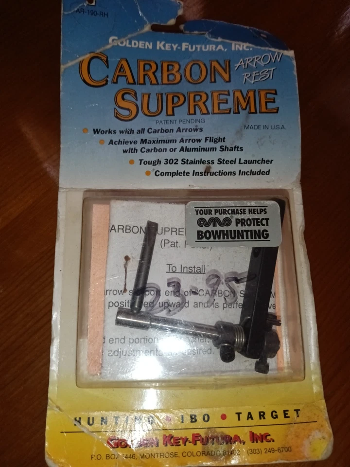 Golden Key Futura Carbon Supreme Arrow Rest  AR-190-RH  NOS - Image 1 of 1