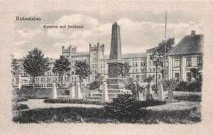 770471) AK Kaserne mit Denkmal Hadersleben  - Bild 1 von 1