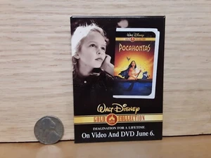 Prendedor de película promocional Pocahontas Golden Collection VHS Disney - Imagen 1 de 2