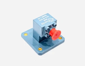 Narda 4601 WR-62 Waveguide To Coaxial Adapter SMA-F 12.4GHz to 18.0GHz VSWR 1.25 - Picture 1 of 4