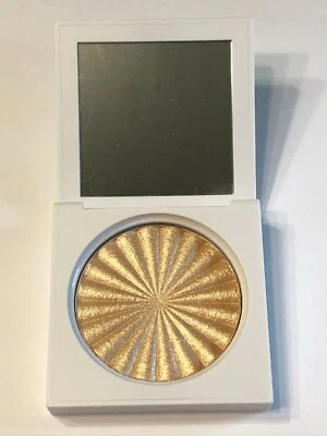 FULL SIZE Rodeo Drive Highlighter OFRA Mirrored Magnetic Champagne Compact - Image 1 of 3
