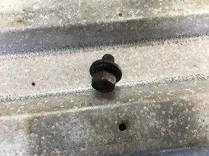 2001 Dodge Ram 1500 46RE Transmission Pan Bolts 1/2''. - Bild 1 von 2