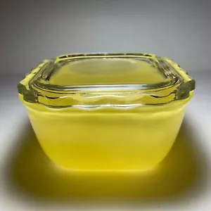 Vintage Jeanette Glass Refrigerator Dish Yellow Square Ruffled Scalloped Lid - Picture 1 of 24