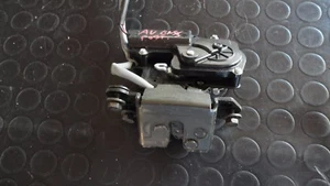 SERRATURA PORTELLONE POSTERIORE CHIUSURA CENTRALIZZATA TOYOTA AVENSIS SW 2006 - Foto 1 di 2