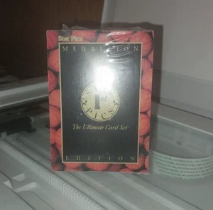1990 STAR PICS Basketball Prospects Medallion Edition FACTORY SEALED Payton RC + - Picture 1 of 2