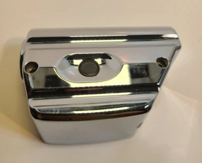 Cubierta del cilindro maestro trasero cromada Harley Davidson Sportster 45286-98 - Ver fotos Foto 1 de 4