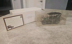 Signature 1913 Cadillac Touring Car Die cast 1:32 New - Picture 1 of 8