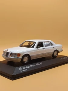 Mercedes-Benz 500SE 1989 White 1:43 Diecast Minichamps - Picture 1 of 18