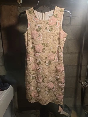Calvin Klein Embroidered Beige and Pink Floral Lace Sheath Dress Size 10P - Image 1 of 4