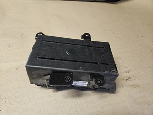 OEM 2006 F250 SUPERDUTY LARAIT UNDER DASH FUSE BOX 5.4L 2wd Auto - Picture 1 of 6