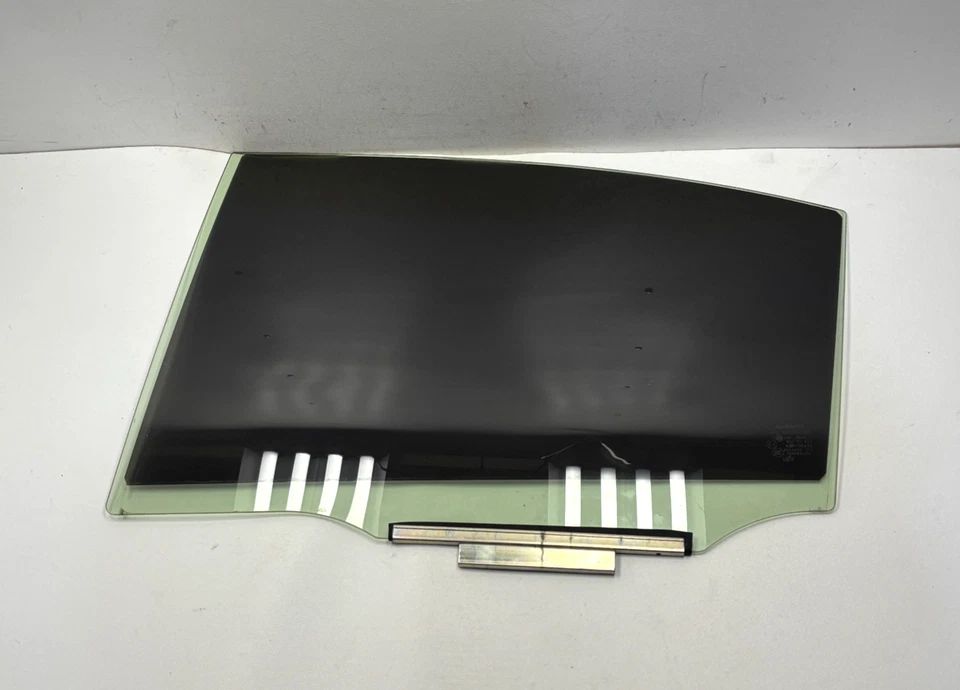 2015-2021 Subaru WRX Driver Rear Left Door Glass Window PO35 OEM Foto 1 de 4