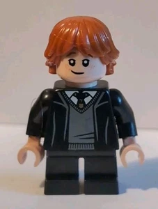LEGO Minifigur - Harry Potter Ron Weasley Hogwarts Robe hp319 76390 - Bild 1 von 2