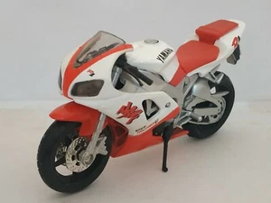 1:18 YAMAHA YZF R1 EXUP DELTABOX MOTO COLECCION ESCALA SCALE MOTORBIKE DIE CAST - Imagen 1 de 6