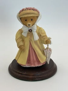 Dept 56 Upstairs Downstairs “Mrs Henrietta Bosworth Socialite” By Carol  Larson - Picture 1 of 3