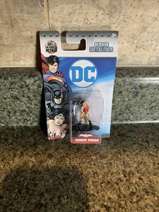 DC Metall Nano Figur Wonder Woman - Bild 1 von 3