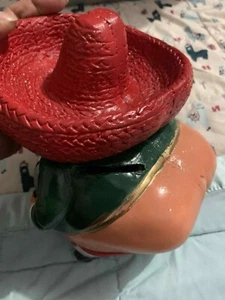 vintage mexican man with sombrero ceramic(VP99) - Picture 1 of 10