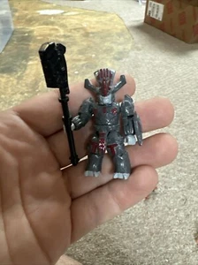 HALO MEGA BLOKS CONSTRUX BLACK CRIMSON COVENANT BRUTE CHIEFTAIN MINI FIGURE - Picture 1 of 2