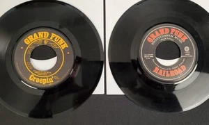 GRAND FUNK RAILROAD We're An American Band 45 7" CLASSIC ROCK 2 Vinyl Records - Picture 1 of 3