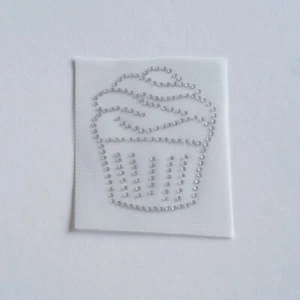 Cupcake Applique, Rhinestone Cupcake, Birthday Bling, Cupcake Iron on Transfer - Picture 1 of 1